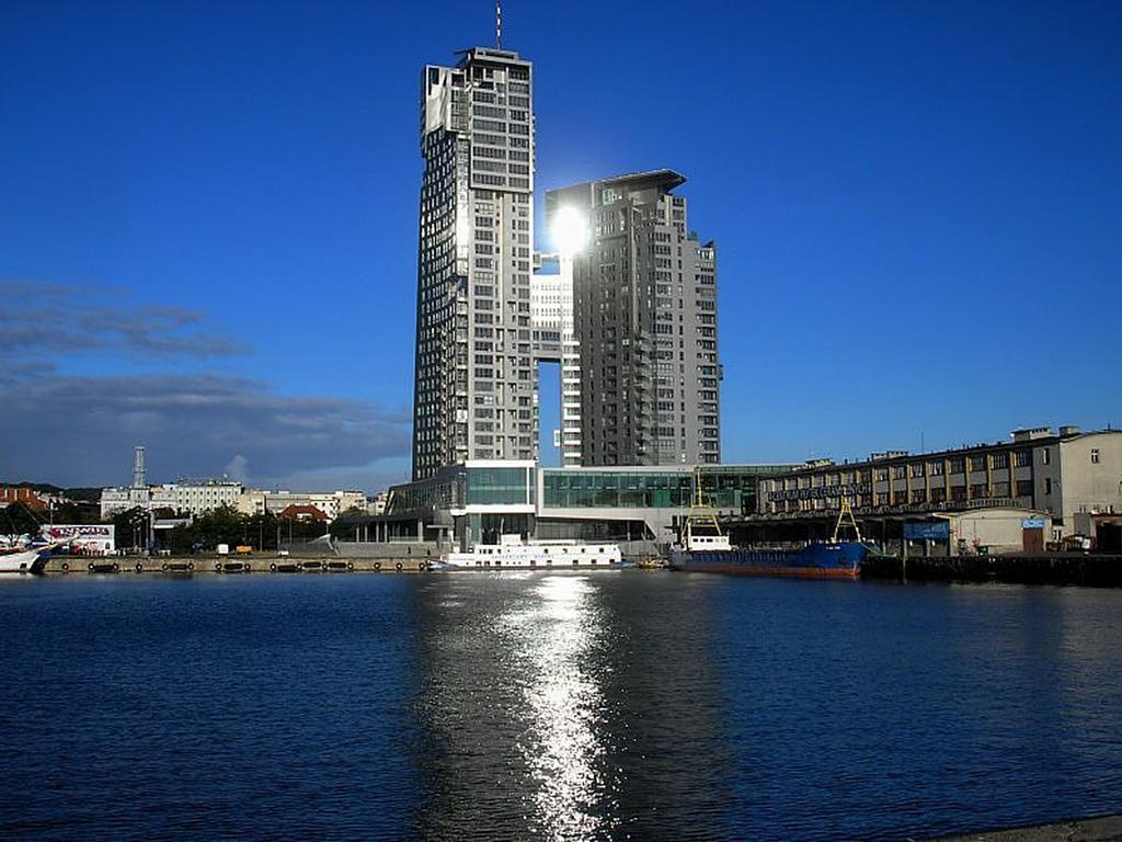 Sea Towers Apartment Gdynia Bagian luar foto
