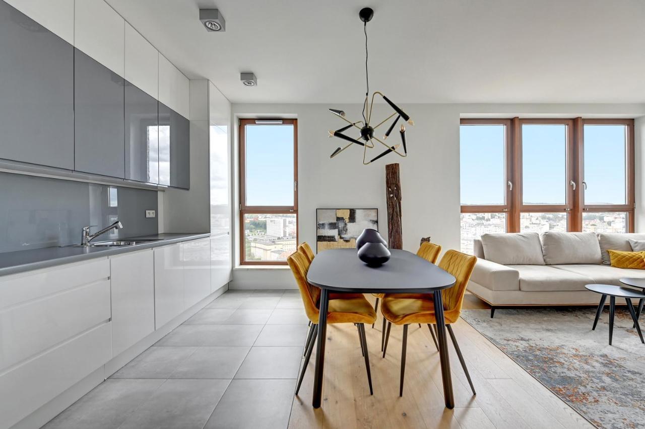 Sea Towers Apartment Gdynia Bagian luar foto